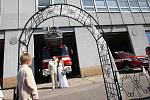 Novomanželé Antonín a Jana Duškovi si řekli ANO v areálu hasičské stanice v Mostě