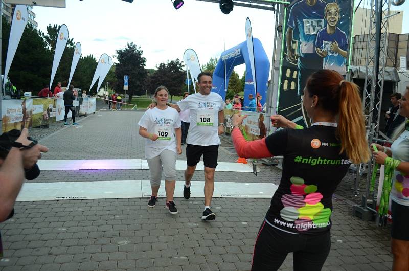 Běžecká show Night Run Most 2017.