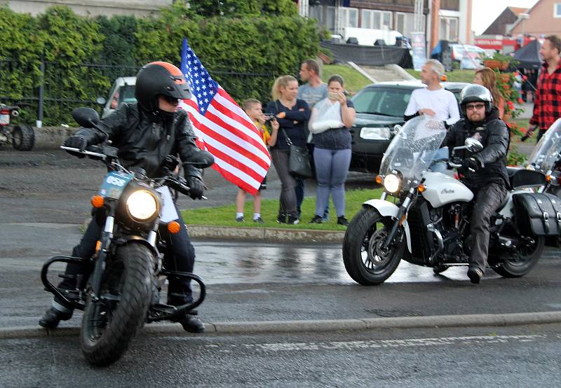 Město Lom poprvé uspořádalo memoriál amerického pilota – stíhače Johna Halsteada Bankse III.