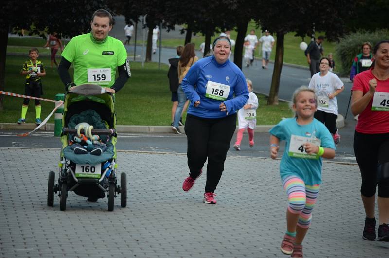 Běžecká show Night Run Most 2017.