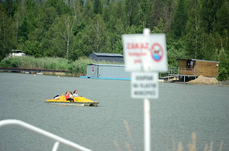 Jezero Matylda v MostěJezero Matylda v Mostě čeká od srpna úprava břehu. V hlavní rekreační části nebude možné se koupat