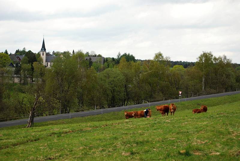 Nejlepší ekofarmou roku 2022 je Farma Kateřina v Krušných horách na Mostecku, která se zaměřuje na chov plemenného dobytka. Rodinný podnik založili v roce 1995 manželé Adolf a Kateřina Loosovi z Hory Svaté Kateřiny.