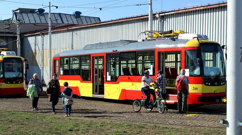 Dopravní podnik měst Mostu a Litvínova uspořádal Den otevřených dveří