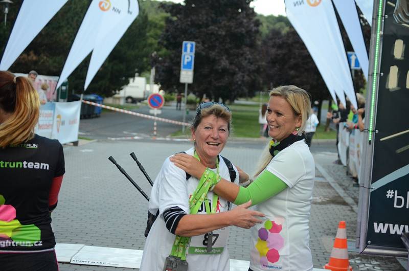 Běžecká show Night Run Most 2017.