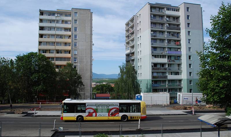 Rekonstrukce důležité silnice v ulici Moskevská.