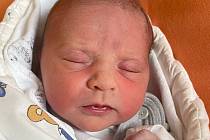 Sofie Látalová se narodila ve středu 11. května v 5.11 hodin rodičům Nikole a Dominiku Látalovým. Měřila 47 centimetrů a vážila 2,85 kilogramu.