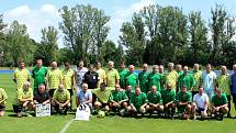 Fotbalový stadion v Libočanech byl svědkem oslavy 65. narozenin bývalého fotbalisty a později dlouholetého trenéra Jana Laibla.