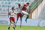 Souboj reprezentací U18 Makedonie a Maďarska na Fotbalovém stadionu Josefa Masopusta v Mostě.