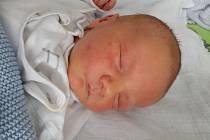 Samuel Pilař se narodil mamince Lucii Pilařové z Mostu 5. února ve 3.53 hodin. Měřil 53 cm a vážil 3,6 kilogramu.