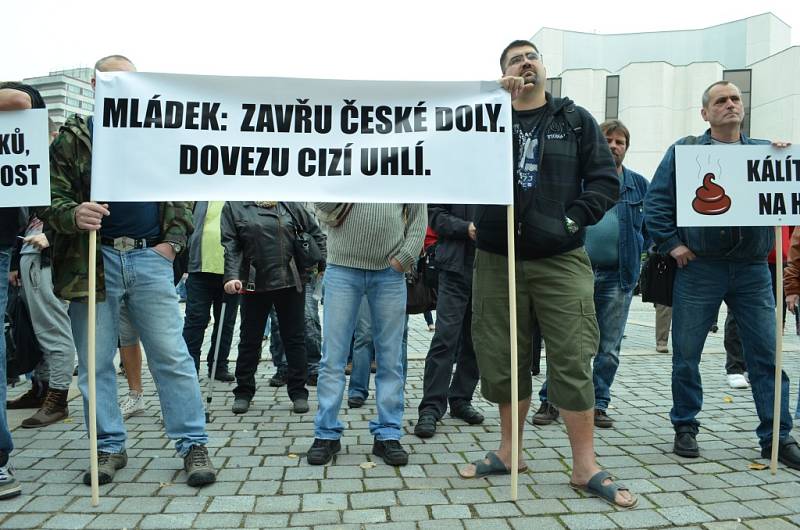 Mostecký volební mítink ČSSD s demonstrací horníků