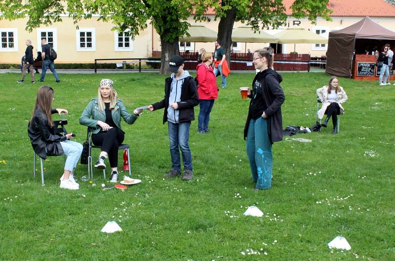 Vystoupení střídalo vystoupení. Lidé si v Litvínově užívali sobotní Majáles.