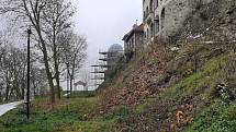 Mostecký hrad na vrchu Hněvín v listopadu 2022