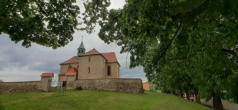 Víska Bedřichův Světec, kostel sv. Jakuba.