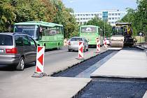 Rekonstrukce důležité silnice v ulici Moskevská.