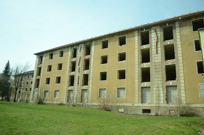 Město Most nechá zbourat blok 31, ze dvou sousedních opuštěných činžovních domů budou byty.