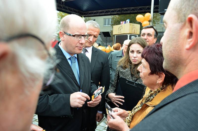 Mostecký volební mítink ČSSD s demonstrací horníků