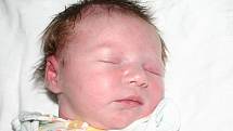 Mamince Petře Baršoňové z Mostu se 15. ledna ve 3.20 hodin narodila dcera Jenny Roscherová. Měřila 51 centimetrů a vážila 3,25 kilogramu.