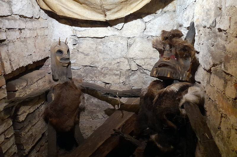 Muzeum dřevěných soch v Lomu u Mostu