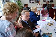 Česko-německé setkání nazvané Nové časy – nové cesty se konalo v sídle mostecké charity. Je součástí projektu Pokračování přeshraniční spolupráce po pandemii.