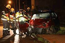 Poslední smrtelná nehoda na Mostecku. Opilý řidič zabil v Horním Jiřetíně spolujezdkyni.