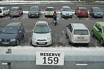U nemocnice v Mostě vznikne 186 parkovacích míst