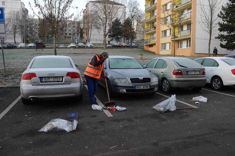 Obec Obrnice se probouzí do lednového rána.