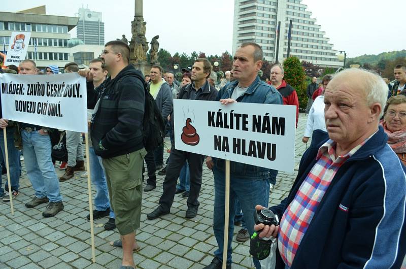 Mostecký volební mítink ČSSD s demonstrací horníků