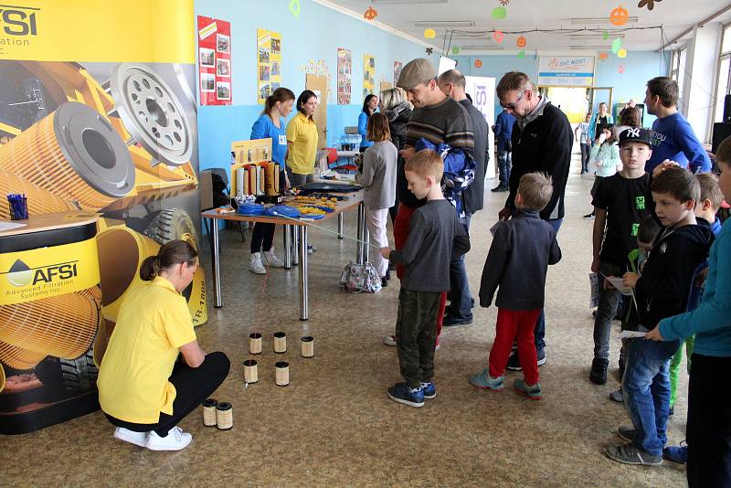 Sobotní Technohraní ve Středisku volného času v Mostě.