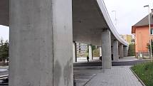 Nový most v Litvínově není plochou pro graffiti.