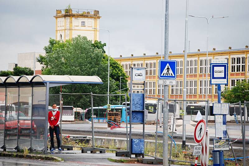 V ulici Mostecká v Litvínově pokračuje výstavba autobusového nádraží.