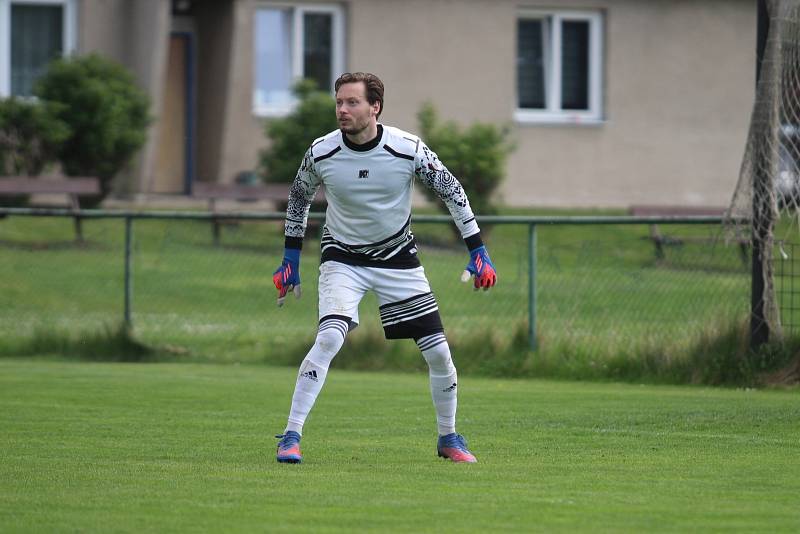 Zápas Horního Jiřetína s Modrou, který domácí vyhráli 1:0.