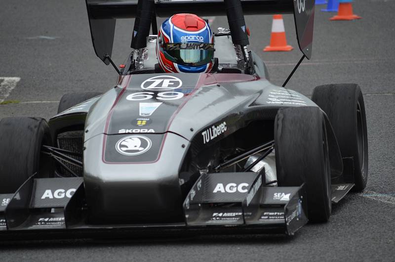 Pětidenní podnik The Most Formula Student.