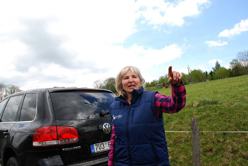 Nejlepší ekofarmou roku 2022 je Farma Kateřina v Krušných horách na Mostecku, která se zaměřuje na chov plemenného dobytka. Rodinný podnik založili v roce 1995 manželé Adolf a Kateřina Loosovi z Hory Svaté Kateřiny.