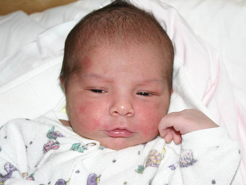 Mamince Lucii Cinové z Postoloprt se v Mostě 20. října narodil syn Kevin Cina. Měřil 51 centimetrů a vážil 3,2 kilogramu.