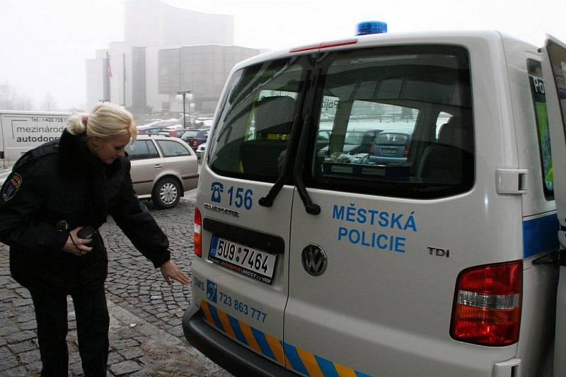 Nová pojízdná služebna mostecké městské policie.