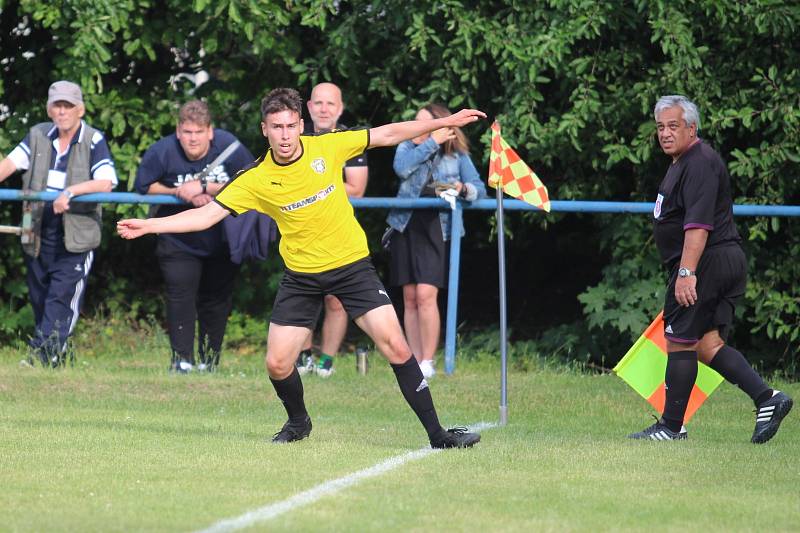 Hit jara v okresním přeboru Novosedlice - Litvínov, který skončil výhrou hostů 4:3 po penaltách.