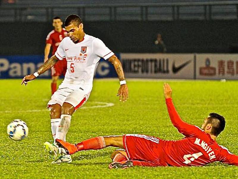 Fotbalista Michal Nguyen ve vietnamské lize.