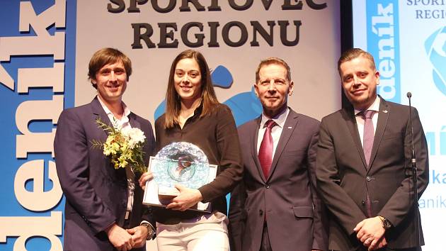 Házenkářka DHK Baník Most Dominika Zachová byla vyhlášena jako nejúspěšnější sportovec regionu Mostecko za rok 2019.