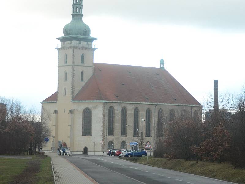 Mostecký děkanský kostel Nanebevzetí Panny Marie.