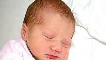 Mamince Petře Klaců z Mostu se 3. června v 11.05 hodin narodila dcera Veronika Skládaná. Měřila  49 centimetrů a vážila 2,92 kilogramu.