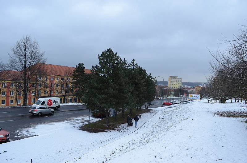 Ulice SNP v Mostě.