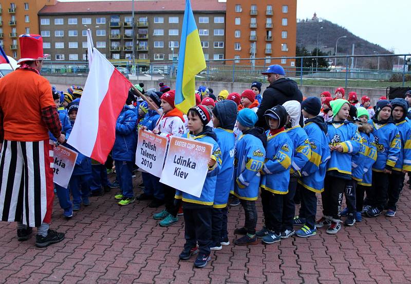 Easter Cup na mosteckém zimním stadionu.