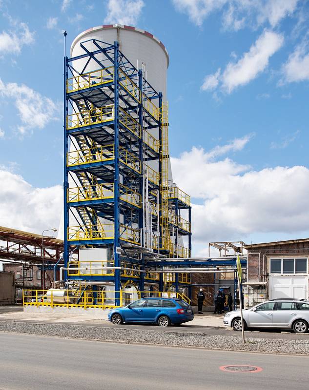 Unipetrol otevřel tréninkové centrum. Nové zaměstnance bude školit na zmenšených modelech provozu.