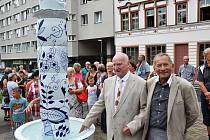 Slavnostní spuštění Porcelánové fontány před Krušnohorským divadlem v Teplicích