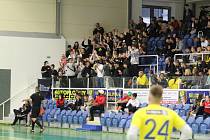 Futsalisté Svarogu Teplice postoupili do finále. Ve třetím semifinálovém duelu doma porazili Slavii 4:2.