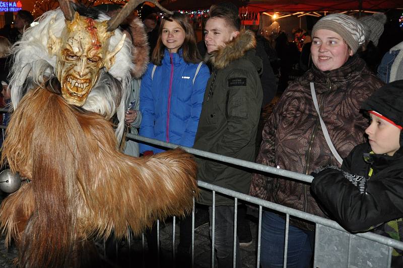 Krampus show v Duchcově