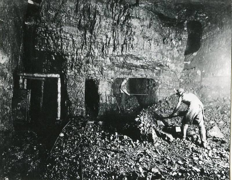 Fotografie dolu Hartmann pocházejí ze sbírky RMT. Byly pořízeny před rokem 1900.