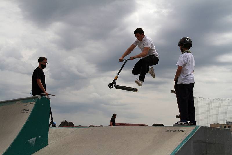 Skatepark Anger v Teplicích je po skončení karantény v obležení.