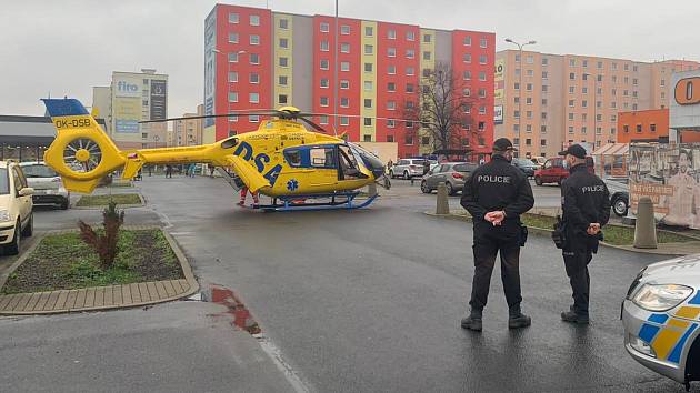 Vrtulník záchranné služby zasahoval v Teplicích.
