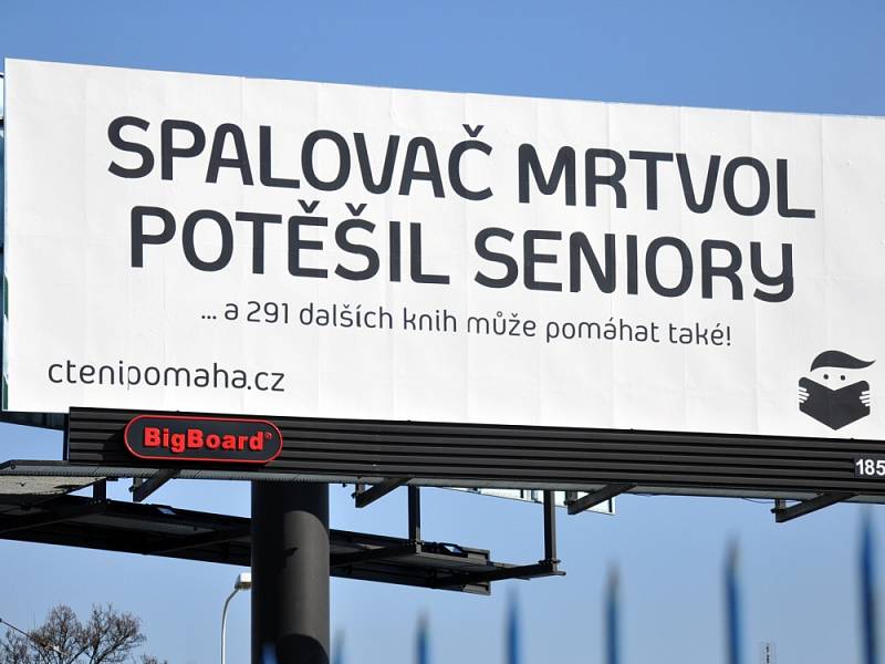 Billboard propagující neziskové projekty